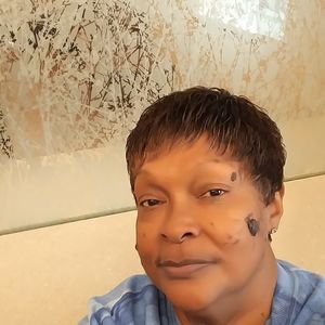 Meet your Posher, Ada